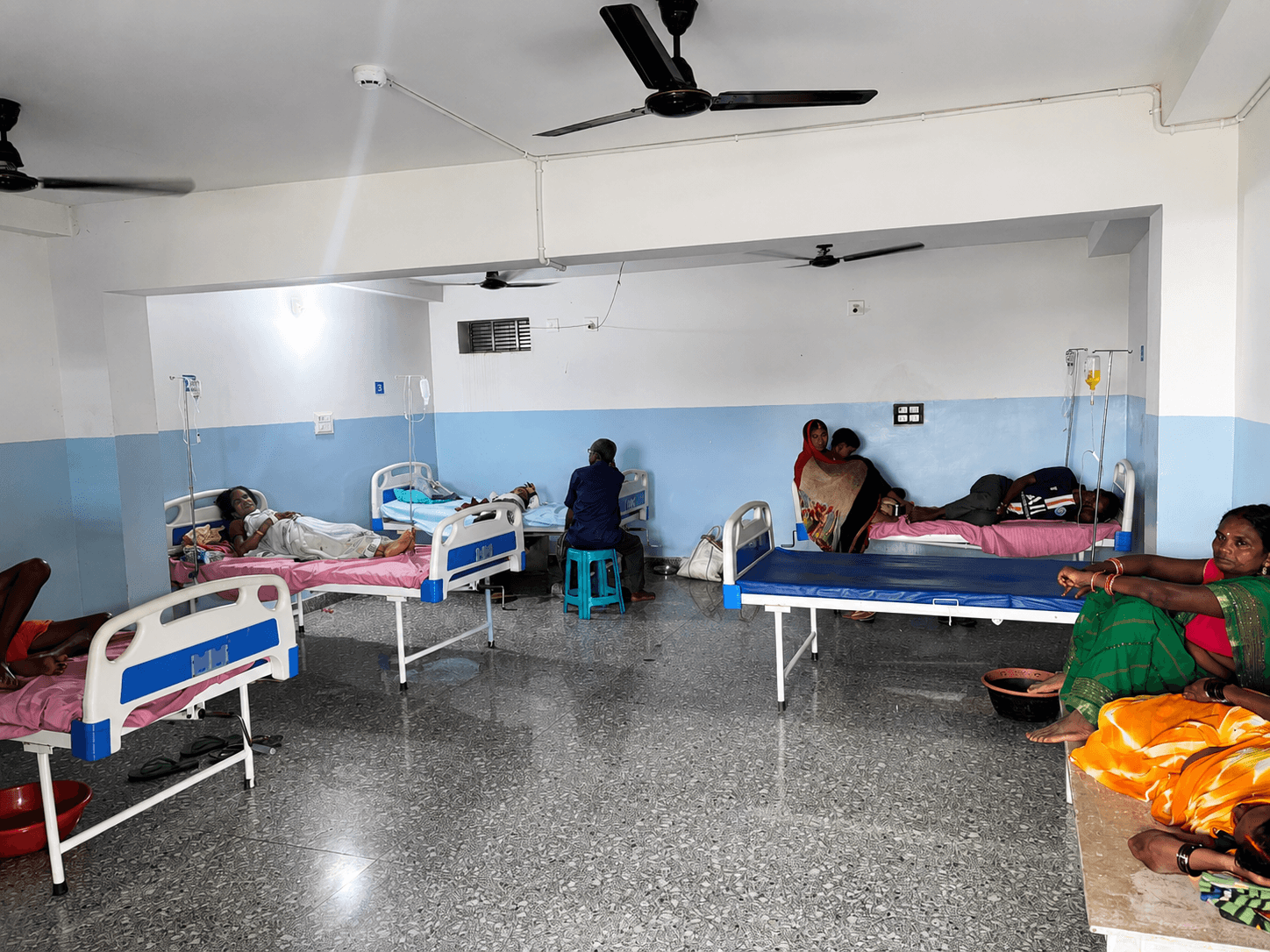 General Ward — Wards & Rooms at Drona Hospital